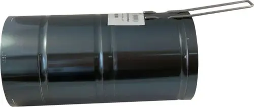 Wolfsche heiße Brennkammer aus Metall mit runder Form und zwei Halterungen. Sie ist für Heizsysteme konzipiert und zeigt eine glatte, reflektierende Oberfläche.